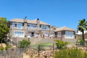 Clanwilliam Waterside Villa